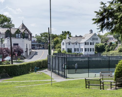 Neighborhood_Guide-Bronxville.001 Neighborhood_Guide-Bronxville.001